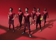 开云棋牌官网-从皇家社会的强压哲学到穆勒的接管艺术，足球战术演进的时空对话