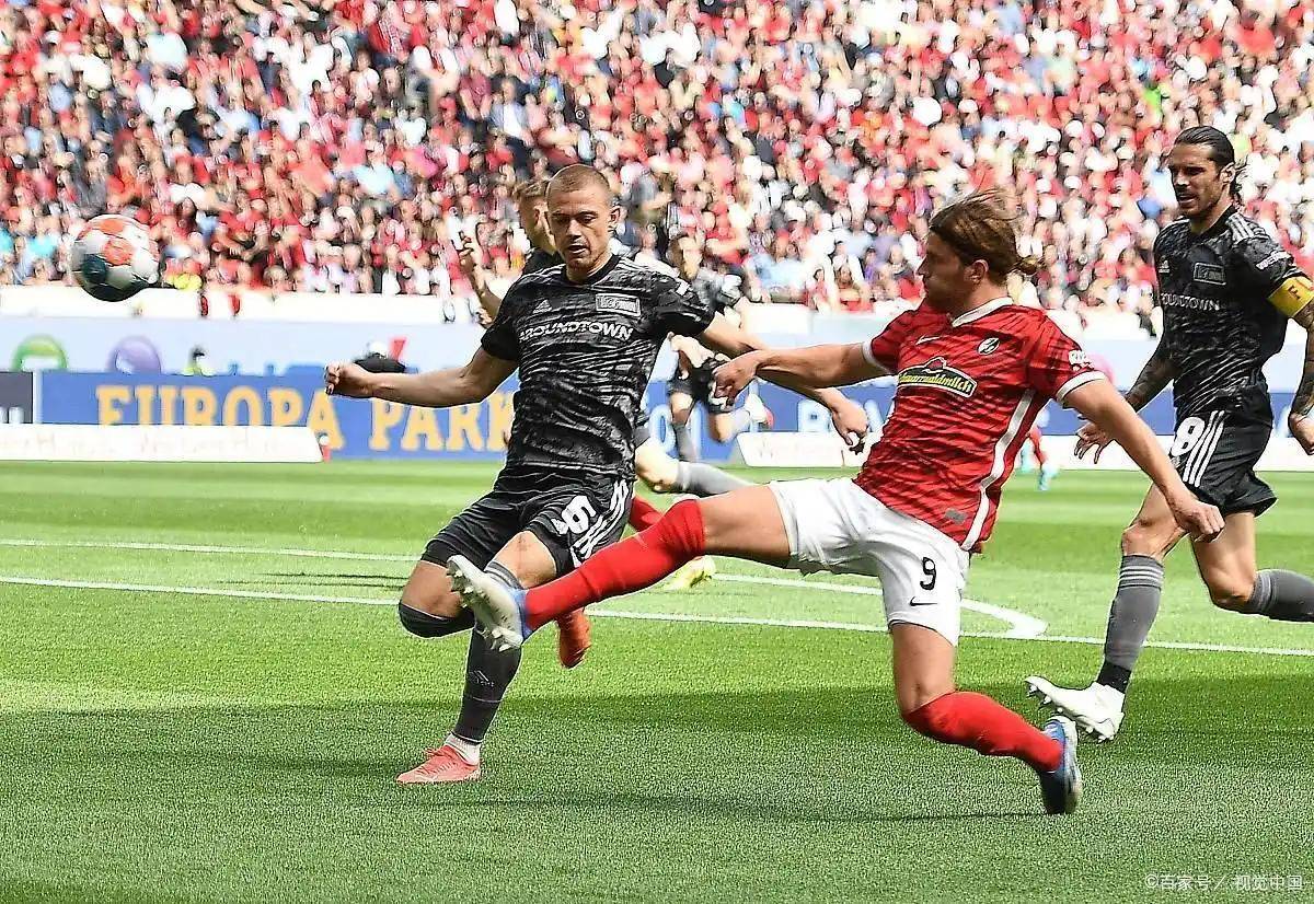 拜仁主场大胜弗赖堡，豪取三分！