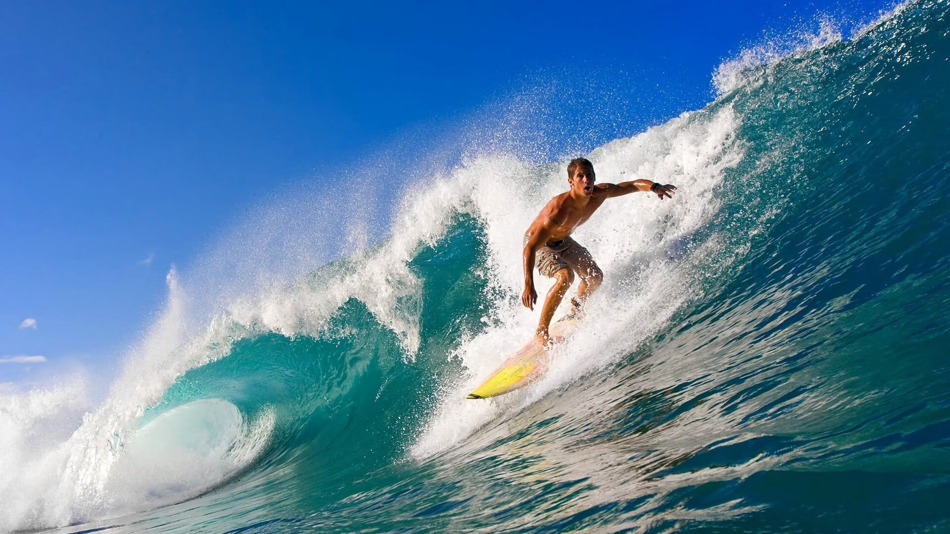 唯有今夜，当福建队撕裂NBA幻象，保罗在另一片星空下独自闪耀